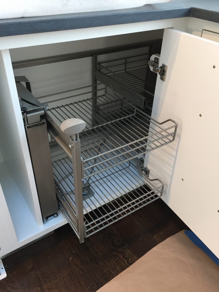 corner cabinet pull out storage