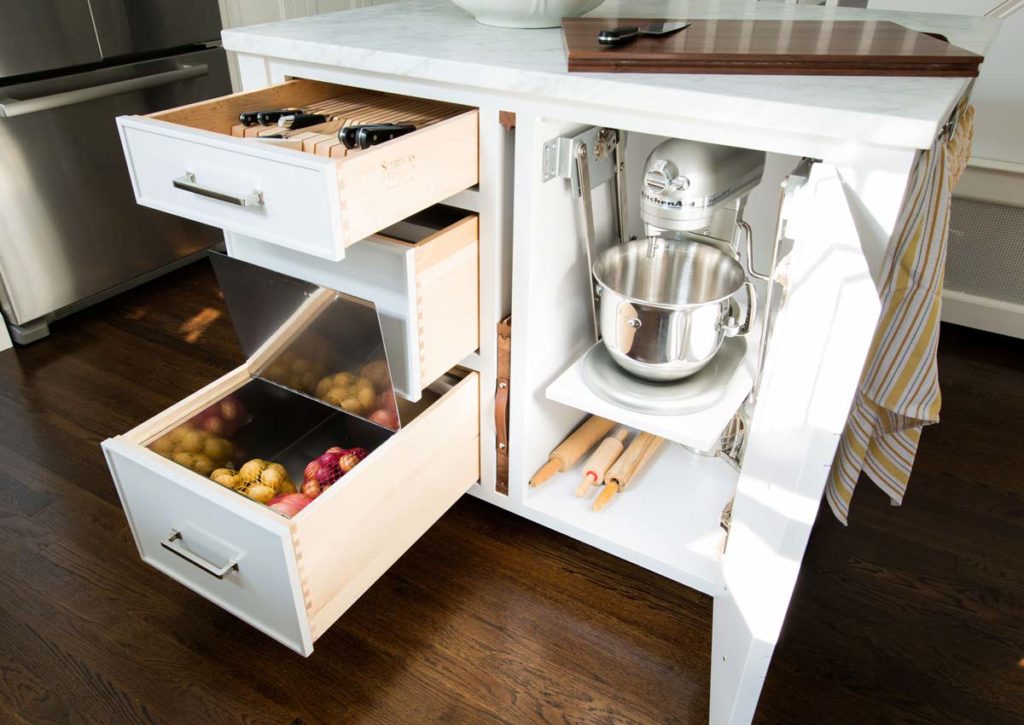 pull out drawers and cabinets with storage