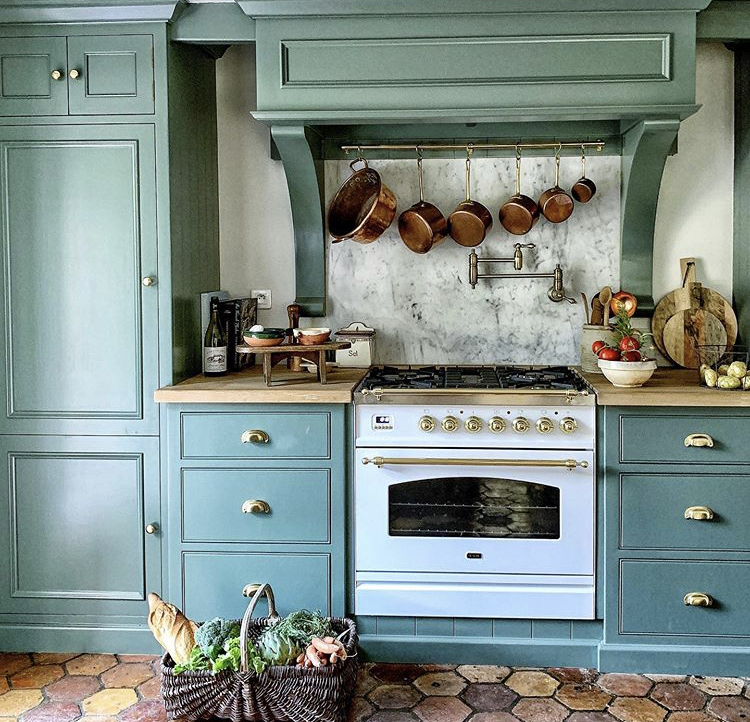 green rustic kitchen
