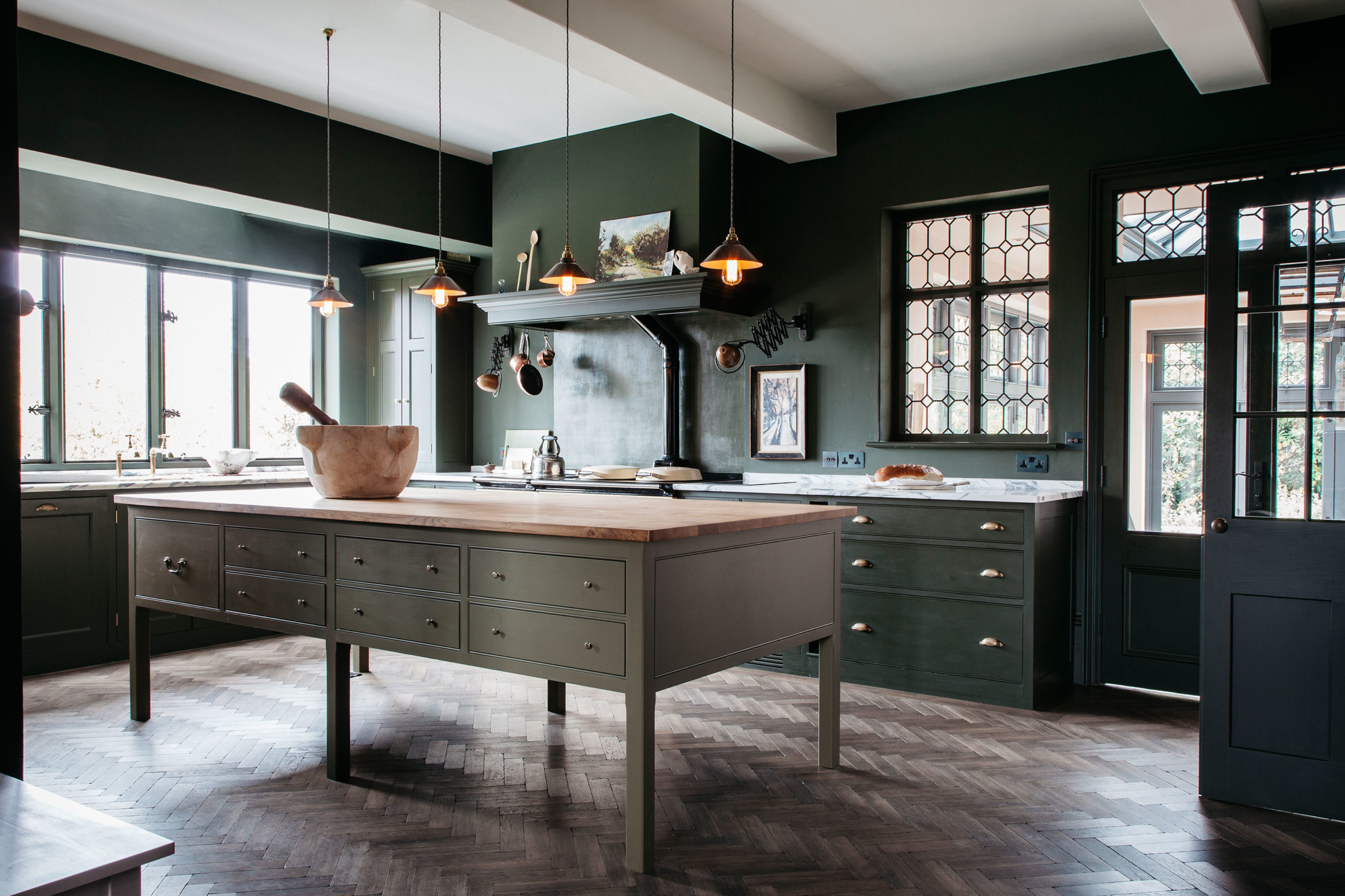 What is Grandma-core? Bringing Back Nostalgia into Kitchen Design - Studio  Dearborn