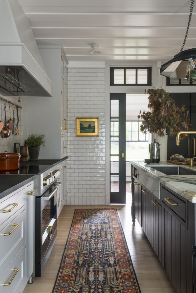 range and kitchen island